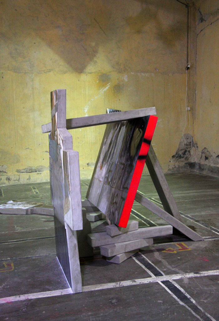 COMPOSITION WITH WOOD